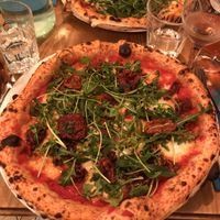 Vegan pizza on specials board that day  at Marcus Pizze Amore in Paris