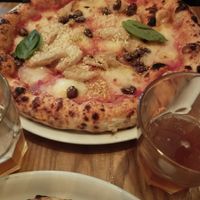 Pizza du jour at Marcus Pizze Amore in Paris