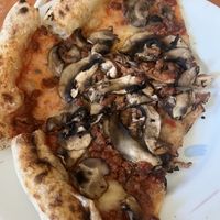 C’est simple, j’y vais au minimum une fois par semaine ! Je suis devenue accro à ces pizzas   at Marcus Pizze Amore in Paris