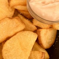 Potato chips  at MaduBar in Estepona