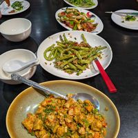 Stir fried veg, stir fried pork with scallion and onions, stir fried green beans, crab roe and blended shrimp at Chao 炒炒蔬食熱炒 in Taipei