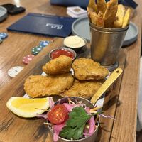 ⓥ Fish and Chips - really good  at Franklins Bar & Eatery in Auckland