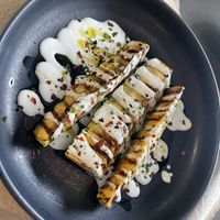 Calabacín a la plancha con salsa de yogur   at Mur Marxinal in Ourense