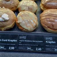 vegan strawberry matcha berliner (they call it krapfen) 2,40€ at Schubert Bio & Vollwert Bäckerei - Co. KG in Augsburg