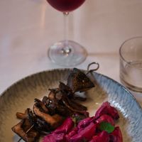 Shiitake and oyster mushroom skewer. Beetroot salad with potatoes and prunes in gooseberry with hempseed dressing. 

Paired with Cherry-Oak Kombucha at Kasvio in Utrecht
