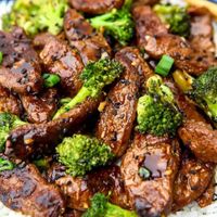 Beef with Broccoli at Belly Acres in Memphis