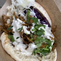 Shawarma Sandwich mit Tahinisoße   #Veganuary at Nana Express in Frankfurt