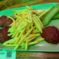 Deliciosa comida, espacio antiespecista y crítico. ¡Me gustó mucho! ♡ #Veganuary at The Vegan Regime in Istanbul