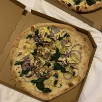 Vegan spinach pizza #Veganuary at Pizza Bertoldi in Prague