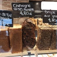 bread at Land & Monkeys - Pernety in Paris