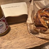 Cinnamon Roll  at Land & Monkeys - Pernety in Paris
