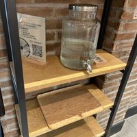 água gratuita à disposição at Land & Monkeys - Pernety in Paris