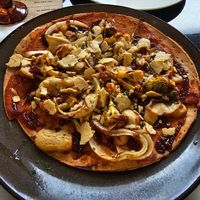 Pizza w the BBQ sauce. at Alive! Cuisine in Lipa City