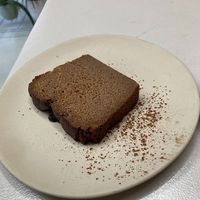 Vegan banana bread at Chia Restaurante in Madrid