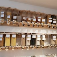 Auswahl an Produkten at Foi Feines Unverpackt in Neustadt