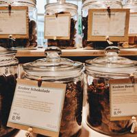 Sweet snacks at Foi Feines Unverpackt in Neustadt