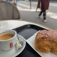  at Les Frères Blavette in Paris