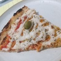 vegan chicken with catupop (veganized catupiry cheese from popvegan) at Mig's Pizza in Sao Paulo