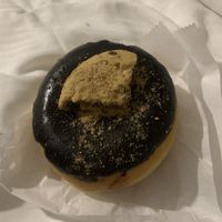 vegan donut at Dunkin' - Nieuwendijk in Amsterdam