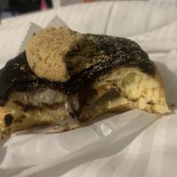 vegan donut at Dunkin' - Nieuwendijk in Amsterdam