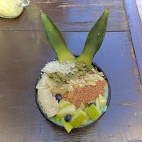 Hulk Spirulina smoothie bowl at Elixir Spot in Puerto Vallarta