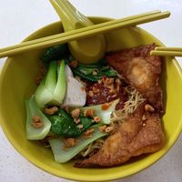 Wanton noodles at Vegetarian 斋 - Boon Keng in Central Singapore