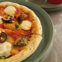 Vegan pizza at CBD Green in Okayama