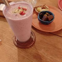 Blueberry smoothie at CBD Green in Okayama