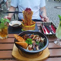 Buddha Bowl und flying noodles at BOA Asia Vegan in Lueneburg
