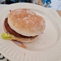 Not so beef burger at De Vegakoerier in Castricum