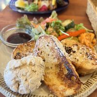 French toast  at Rotton 六屯 in Chatan