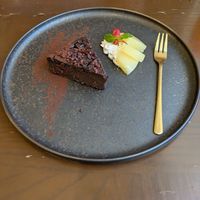 Chocolate cake at Rotton 六屯 in Chatan