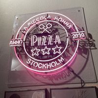 🌱 at La Piccola Nonna Pizza in Stockholm