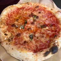 jammin- sweet, didn't like, and too little seitan at La Piccola Nonna Pizza in Stockholm