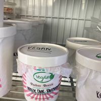 Vegan options available in tubs at Peeboo + Beanie Gourmet Ice Cream in North Royalton