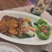 Vegan appetiser platter at Bangkok Jam - Dhoby Ghaut in Central Singapore