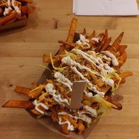 Rendang fries at Last Vegas in Utrecht