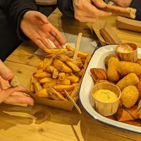 Platter and fries at Last Vegas in Utrecht