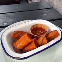 Vlammetjes, crunchy and filled with vegan meat at Last Vegas in Utrecht