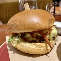 California Cheeseburger  at 123V Browns in London