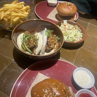 Boa Buns and KFC Burgerr #Veganuary at 123V Browns in London