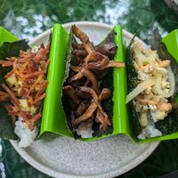 Land hand roll set at 123V Browns in London