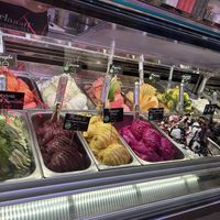 Vegan options labeled   at Gelaaati di Marco in Barcelona