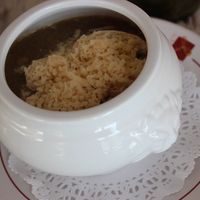 Onion soup at La Route Des Vins La Paz in Puebla