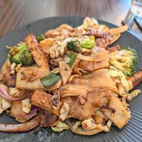 Chow fun with tofu at Chloe's Kitchen in Santa Cruz