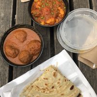 vegan bread, kofta rassedar, aloo gobhi mattar at Zaika in Ljubljana
