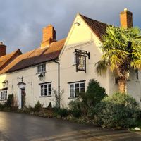 Lovely exterior at Fleur De Lys in Henley-in-arden