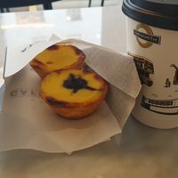 Natas and coffee at Cafe de Nata in London