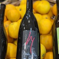 Vinos ecológico y vegano at Canary Fruit Factory in Tenerife