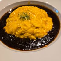 Omu rice in demiglaze at 2foods - Shibuya Loft in Tokyo